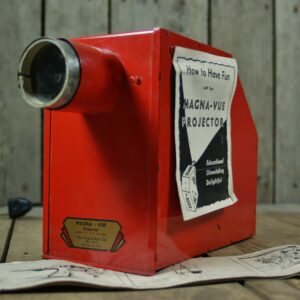Magnavu Projector Vintage Red