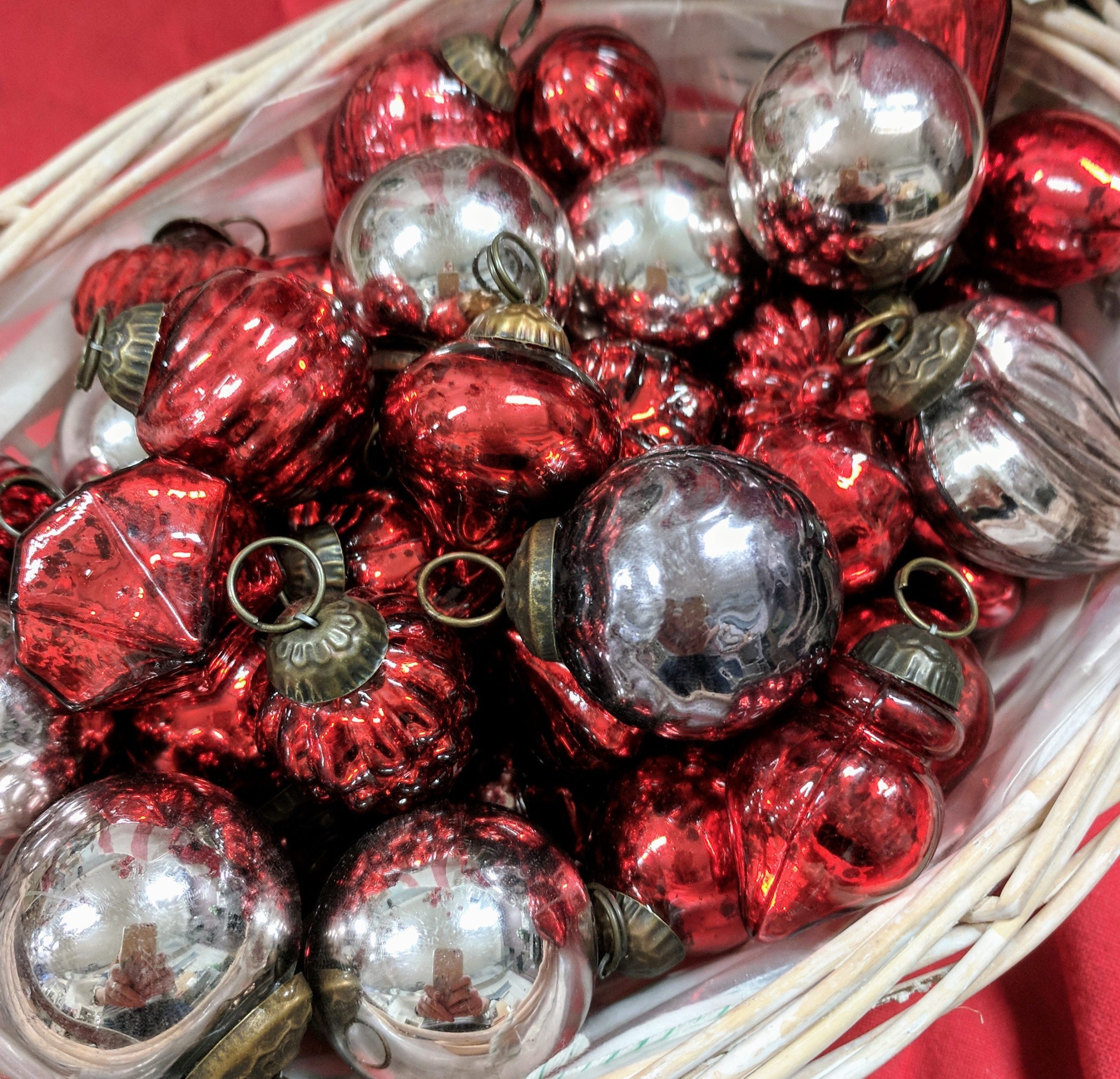 med Bulk Glass Bauble Ornament asst colours Liberty Home Decor