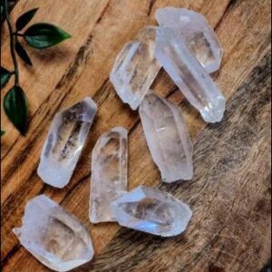 Clear Quartz crystal points 2-3"