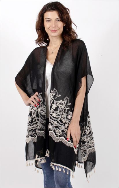 Kimono w/ Tassels Floral Embroidered