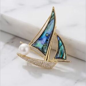 Sailboat fashion pin